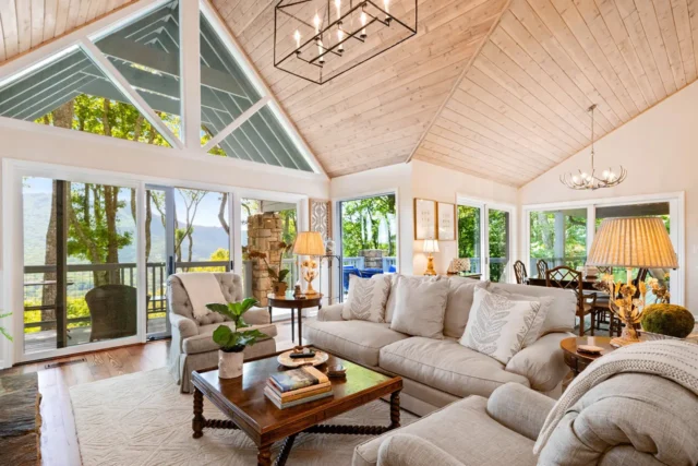 Modern Villa For Sale